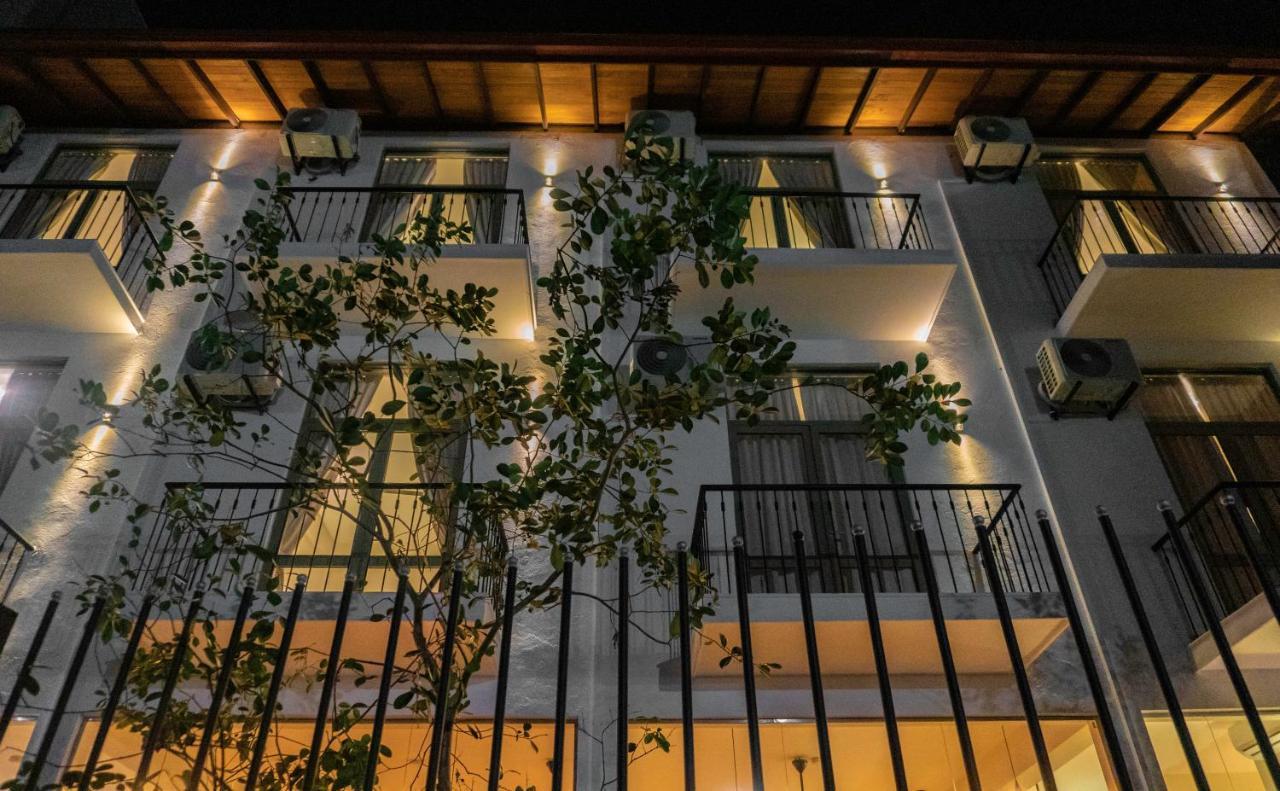 נגומבו Hive 68 - Hotel And Resorts מראה חיצוני תמונה